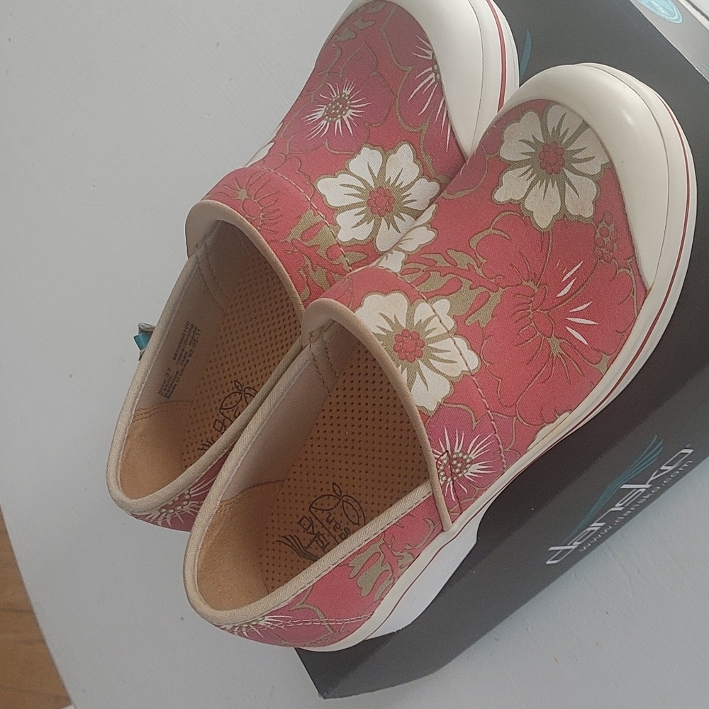 Dansko women's clogs